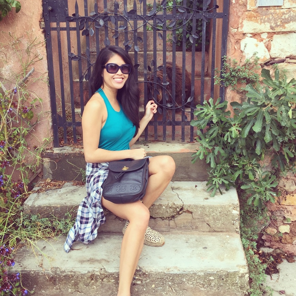 Meet your Posher, Leah